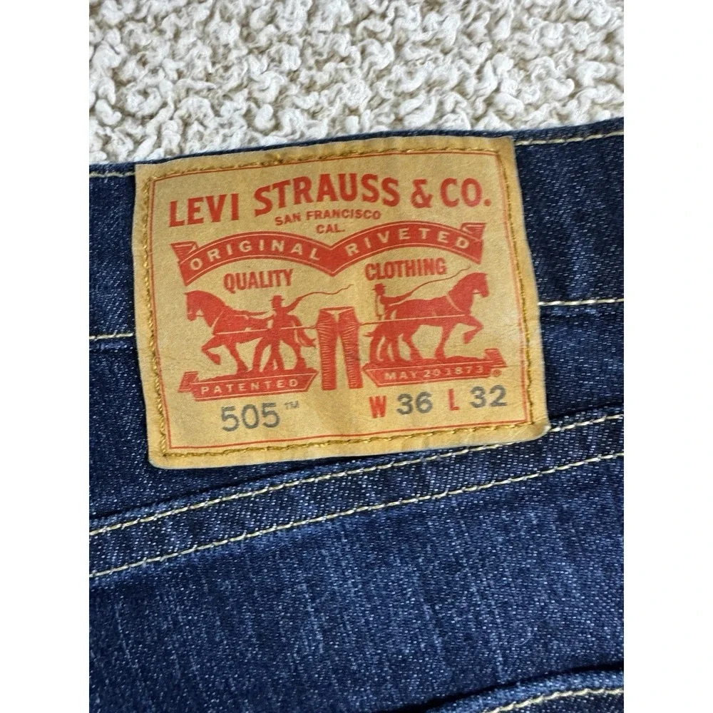 Levi's 505 Jeans Mens 36x32 Dark Wash Regular Fit Straight Leg Denim Classic Zip